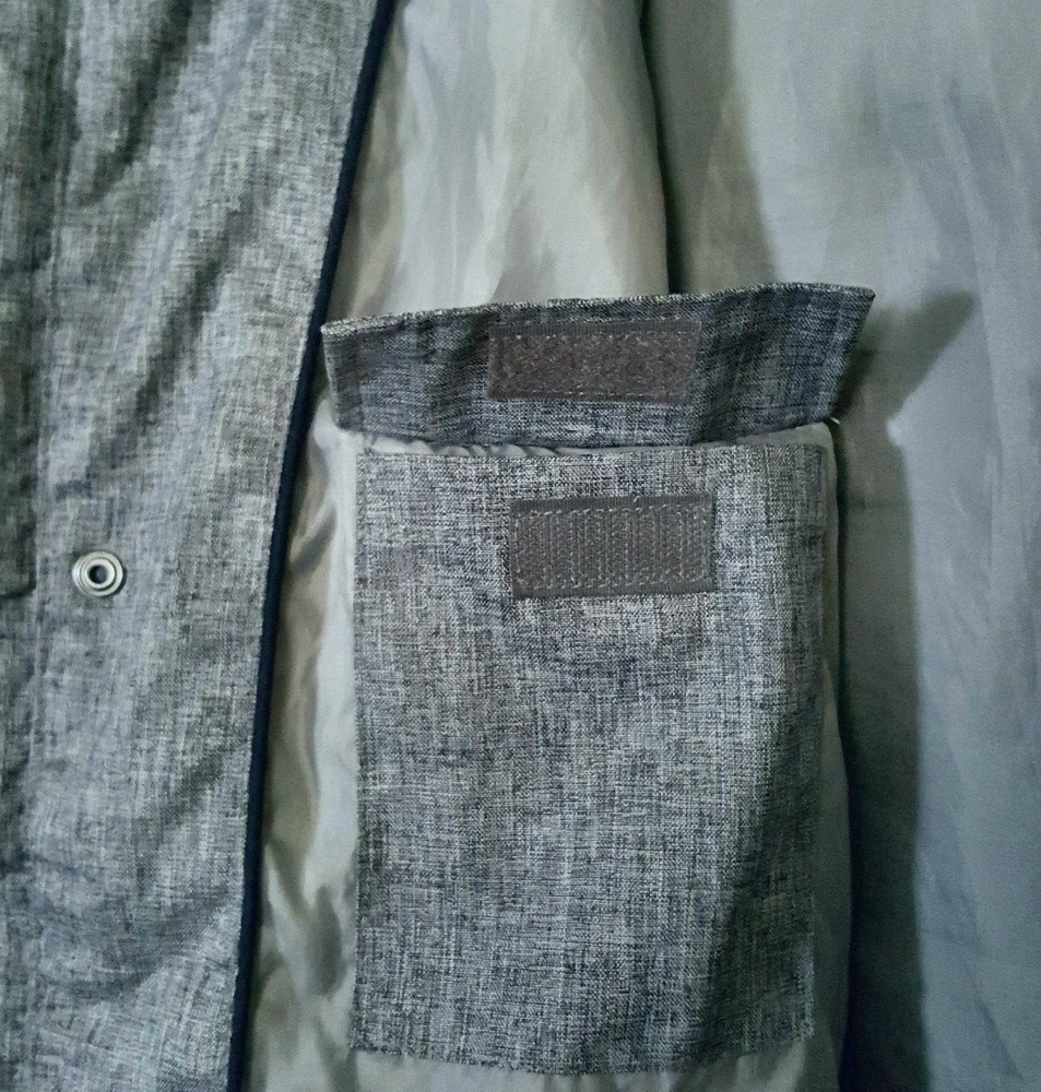 ⛵Men's BERSHKA Hooded Pouch Jacket - Picture 8 of 8